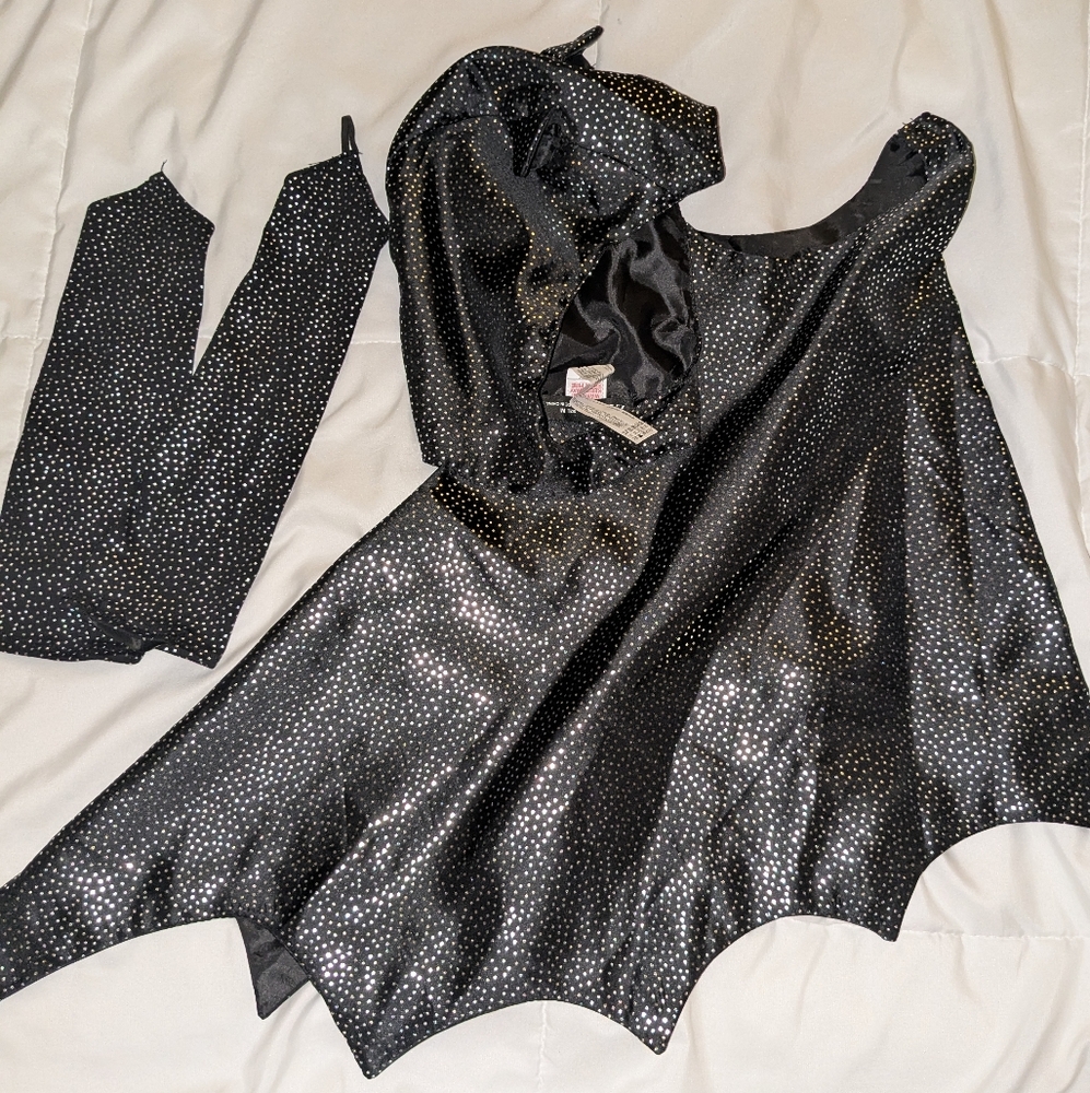 Zara Kids 4 Piece Black Bat Costume With Silver Sparkle Medium Size.